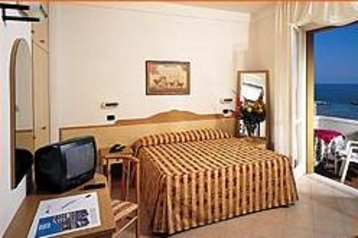 Italija Hotel Viserbella di Rimini, Eksterier